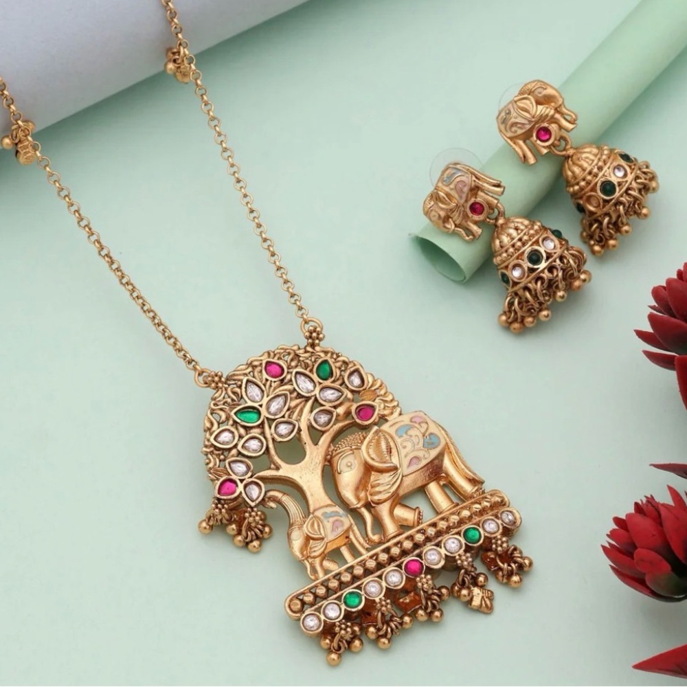 Elegant Gold Elephant Pendant Necklace Set